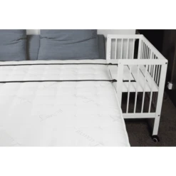 Alvi® Comeplete Set Co-sleeper Voor Boxspringbedden Wit Stars Grijs -Roba || Alvi || Pinolino Winkel alvi comeplete set co sleeper voor boxspringbedden wit stars grijs a267182 2