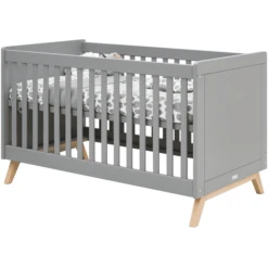 Bopita Babykamer Fenna 2-delig Met Ombouwbare Commode 70 X 140 Cm Grijs / Naturel 9 Bopita Babykamer Fenna 2-delig Met Ombouwbare Commode 70 X 140 Cm Grijs / Naturel -Roba || Alvi || Pinolino Winkel bopita babykamer fenna 2 delig met ombouwbare commode 70 x 140 cm grijs naturel a342546 2