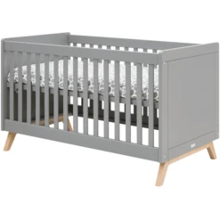 Bopita Babykamer Fenna 2-delig Met Ombouwbare Commode 70 X 140 Cm Grijs / Naturel 10 Bopita Babykamer Fenna 2-delig Met Ombouwbare Commode 70 X 140 Cm Grijs / Naturel -Roba || Alvi || Pinolino Winkel bopita babykamer fenna 2 delig met ombouwbare commode 70 x 140 cm grijs naturel a342546 3