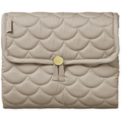 Cam Cam Copenhagen Gewatteerd Aankleedkussen Bruin -Roba || Alvi || Pinolino Winkel cam cam copenhagen gewatteerd aankleedkussen bruin a370887 2