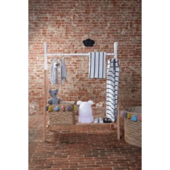 CHILDHOME Tipi Open Kledingstandaard 50 X 105 Cm -Roba || Alvi || Pinolino Winkel childhome tipi open kledingstandaard 50 x 105 cm a265378 3