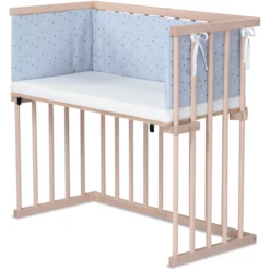 Dreamgood Co-sleeper Natuur Beuken | Matras Prime Air | Nestje, Horizontaal Blauwe Sterrenmix Wit/saffierblauw