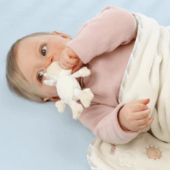 FEHN Knuffeldeken Baby Love Schaap Paul -Roba || Alvi || Pinolino Winkel fehn knuffeldeken baby love schaap paul a005535 3