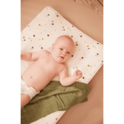 FILIBABBA Kastanje Changing Mat -Roba || Alvi || Pinolino Winkel filibabba kastanje changing mat a410898 1