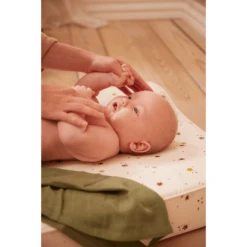 FILIBABBA Kastanje Changing Mat -Roba || Alvi || Pinolino Winkel filibabba kastanje changing mat a410898 2