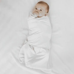 HALO® SleepSack® Wrap-around Slaapzak Wit -Roba || Alvi || Pinolino Winkel halo sleepsack wrap around slaapzak wit a326286 4