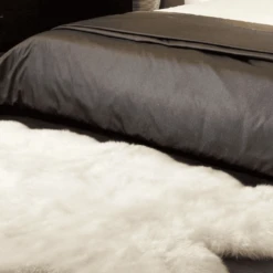 Heitmann Australisch Premium Lamsvel Antraciet -Roba || Alvi || Pinolino Winkel heitmann australisch premium lamsvel antraciet a382256 4