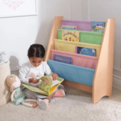 KidKraft® Schuin Boekenrek - Pastel -Roba || Alvi || Pinolino Winkel kidkraft schuin boekenrek pastel a220483 3