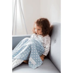 KINDSGUT Kinderdeken, Stippen -Roba || Alvi || Pinolino Winkel kindsgut kinderdeken stippen a325223 1