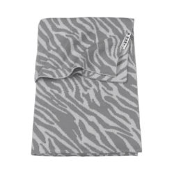 Meyco Babydeken Zebra Grijs 75 X 100 Cm -Roba || Alvi || Pinolino Winkel meyco babydeken zebra grijs 75 x 100 cm a363605 4