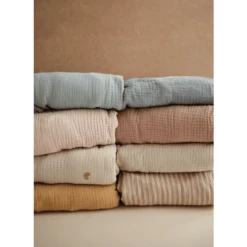 Mushie Hoeslaken Mousseline Roman Green 60 X 120 Cm -Roba || Alvi || Pinolino Winkel mushie hoeslaken mousseline roman green 60 x 120 cm a399692 2