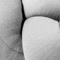 Nordic Coast Company Knot Kussen Jersey Grijs -Roba || Alvi || Pinolino Winkel nordic coast company knot kussen jersey grijs a332406 1