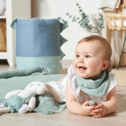 Nordic Coast Company Speelgoedmand Dino -Roba || Alvi || Pinolino Winkel nordic coast company speelgoedmand dino a399041 1