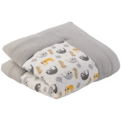 Ullenboom Kruipende Deken Wafel Pique Motief Grijs Luiaard 100x100 Cm -Roba || Alvi || Pinolino Winkel ullenboom kruipende deken wafel pique motief grijs luiaard 100x100 cm a362167 3