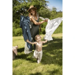 VINTER& BLOOM Giftset Deken Zacht Rooster & Mousseline Deken GOTS B Right White /Storm Blauw -Roba || Alvi || Pinolino Winkel vinter bloom giftset deken zacht rooster amp mousseline deken gots b right white storm blauw a303726 3