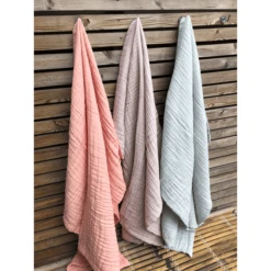 VINTER& BLOOM Mousseline Dekbed GOTS Sage Green -Roba || Alvi || Pinolino Winkel vinter bloom mousseline dekbed gots sage green a303796 3