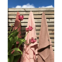 VINTER& BLOOM Soft Grid GOTS Deken Almond Beige 10 VINTER& BLOOM Soft Grid GOTS Deken Almond Beige -Roba || Alvi || Pinolino Winkel vinter bloom soft grid gots deken almond beige a303716 3